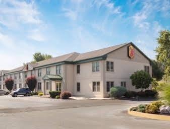 Super 8 By Wyndham Harrisburg Hershey West المظهر الخارجي الصورة