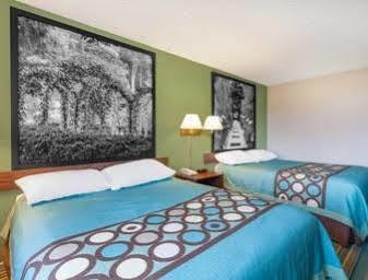 Super 8 By Wyndham Harrisburg Hershey West المظهر الخارجي الصورة